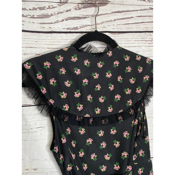 Betsey Johnson M Floral Black Wrap Top - Picture 7 of 9